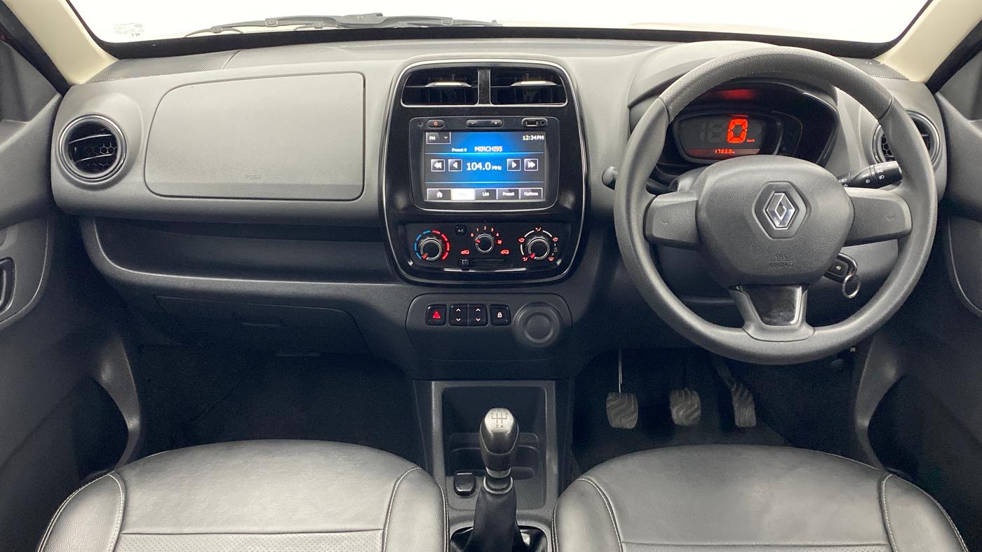 2016 Renault Kwid RXT Opt, Petrol, Manual, 17,924 km, Dashboard