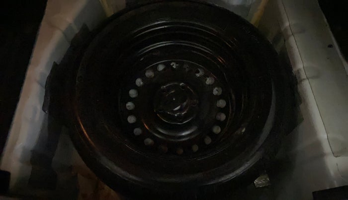 2023 Tata NEXON PURE SUNROOF 1.2 PETROL, Petrol, Manual, 27,227 km, Spare Tyre