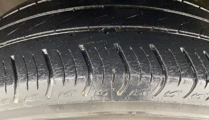 2021 Honda Amaze 1.2L I-VTEC VX, Petrol, Manual, 40,455 km, Left Front Tyre Tread