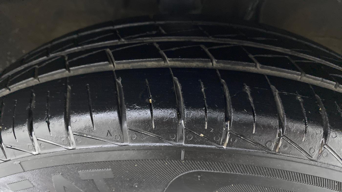 2020 Maruti Alto VXI, Petrol, Manual, 10,580 km, Right Front Tyre Tread