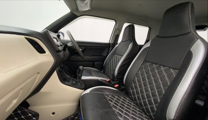2023 Maruti New Wagon-R ZXI 1.2, Petrol, Manual, 5,098 km, Right Side Front Door Cabin