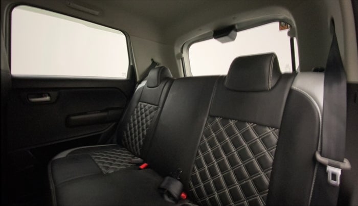 2023 Maruti New Wagon-R ZXI 1.2, Petrol, Manual, 5,098 km, Right Side Rear Door Cabin