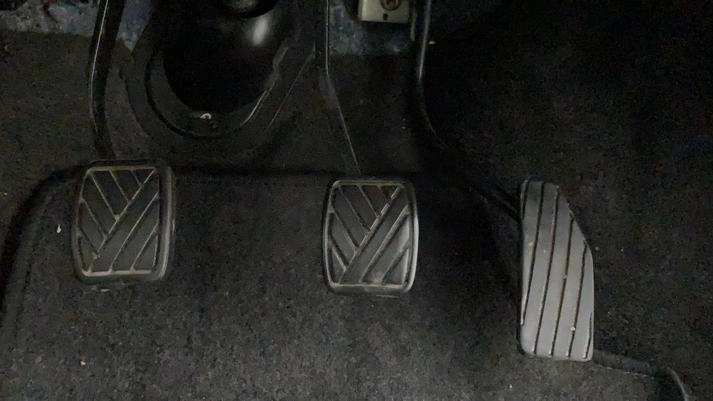 2013 Maruti Wagon R Stingray VXI, Petrol, Manual, 21,250 km, Pedals