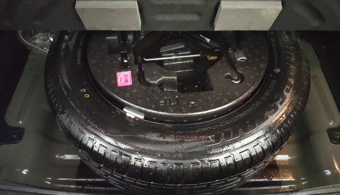 2018 Hyundai Creta SX PLUS 1.6 DIESEL, Diesel, Manual, 1,32,377 km, Spare Tyre