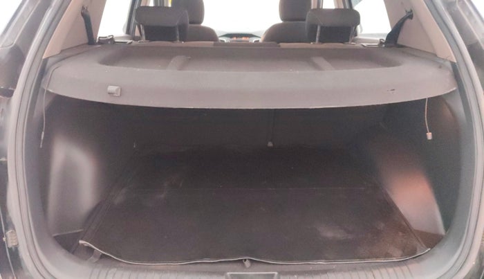 2018 Hyundai Creta SX PLUS 1.6 DIESEL, Diesel, Manual, 1,32,377 km, Boot Inside