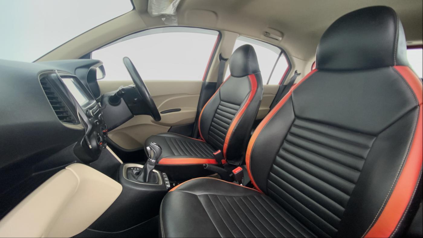 2018 Hyundai NEW SANTRO 1.1 SPORTS AMT, Petrol, Automatic, 46,497 km, Right Side Front Door Cabin