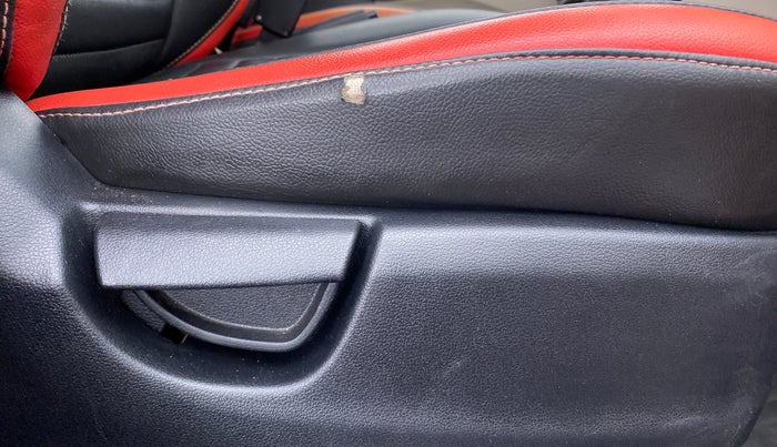 2018 Hyundai NEW SANTRO 1.1 SPORTS AMT, Petrol, Automatic, 46,497 km, Driver Side Adjustment Panel