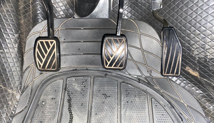 2019 Maruti New Wagon-R LXI CNG 1.0, CNG, Manual, 29,103 km, Pedals