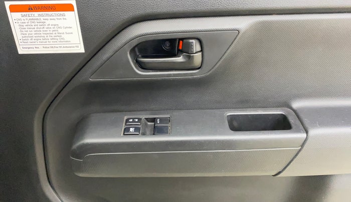 2019 Maruti New Wagon-R LXI CNG 1.0, CNG, Manual, 29,103 km, Driver Side Door Panels Control