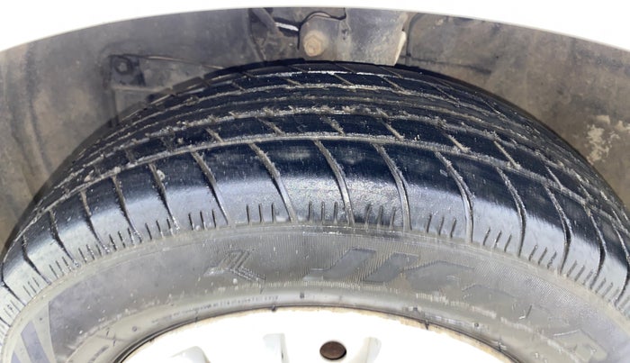 2019 Maruti New Wagon-R LXI CNG 1.0, CNG, Manual, 29,103 km, Left Front Tyre Tread