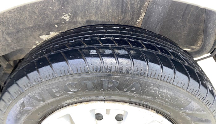 2019 Maruti New Wagon-R LXI CNG 1.0, CNG, Manual, 29,103 km, Left Rear Tyre Tread