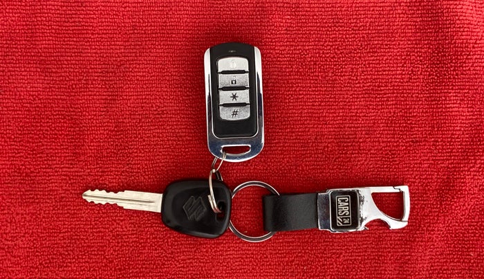 2015 Maruti Alto 800 LXI, Petrol, Manual, 78,010 km, Key Close Up