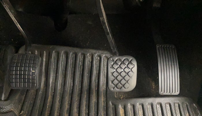 2020 MG HECTOR SHARP HYBRID 1.5 PETROL, Petrol, Manual, 85,500 km, Pedals