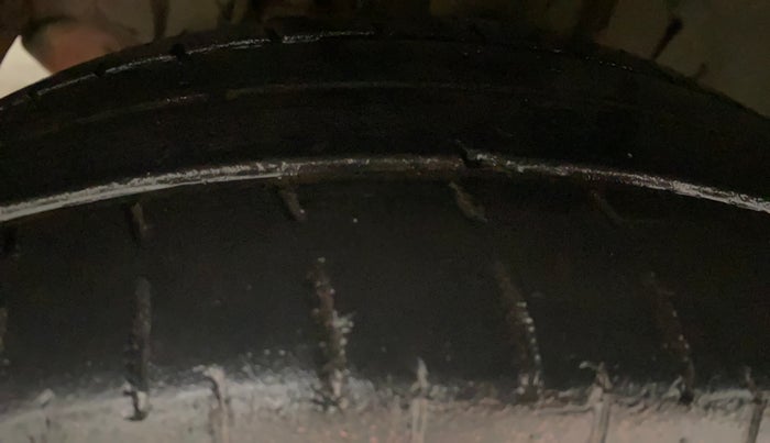 2018 Tata Tiago XZ PETROL, Petrol, Manual, 79,795 km, Left Front Tyre Tread