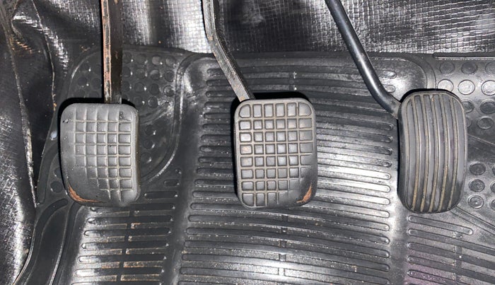 2018 Tata Tiago XZ PETROL, Petrol, Manual, 79,795 km, Pedals