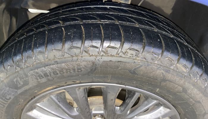 2019 Maruti Ertiga ZXI SHVS, Petrol, Manual, 56,746 km, Left Front Tyre Tread