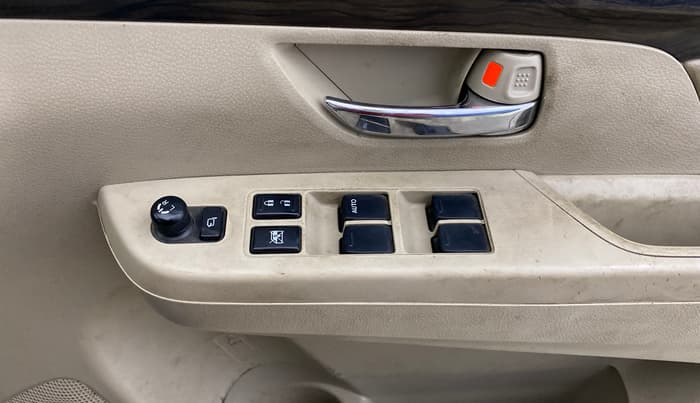 2019 Maruti Ertiga ZXI SHVS, Petrol, Manual, 56,746 km, Driver Side Door Panels Control