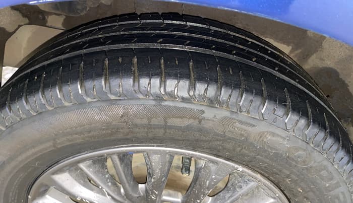 2019 Maruti Ertiga ZXI SHVS, Petrol, Manual, 56,746 km, Right Rear Tyre Tread
