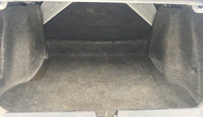 2017 Honda City 1.5L I-VTEC VX CVT, Petrol, Automatic, 1,21,398 km, Boot Inside