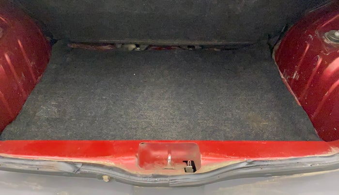 2015 Renault Kwid RXT 0.8, Petrol, Manual, 80,253 km, Boot Inside