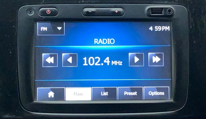 2015 Renault Kwid RXT 0.8, Petrol, Manual, 80,253 km, Infotainment System