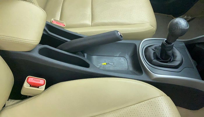 2019 Honda City 1.5L I-VTEC ZX, Petrol, Manual, 34,476 km, Gear Lever