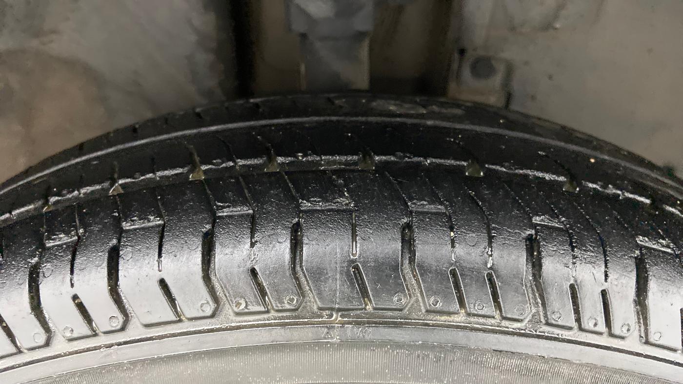 2015 Renault Kwid RXT 0.8, Petrol, Manual, 89,528 km, Right Front Tyre Tread