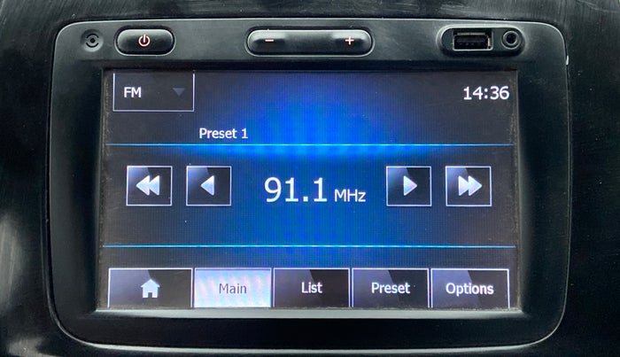 2015 Renault Kwid RXT 0.8, Petrol, Manual, 89,528 km, Infotainment System