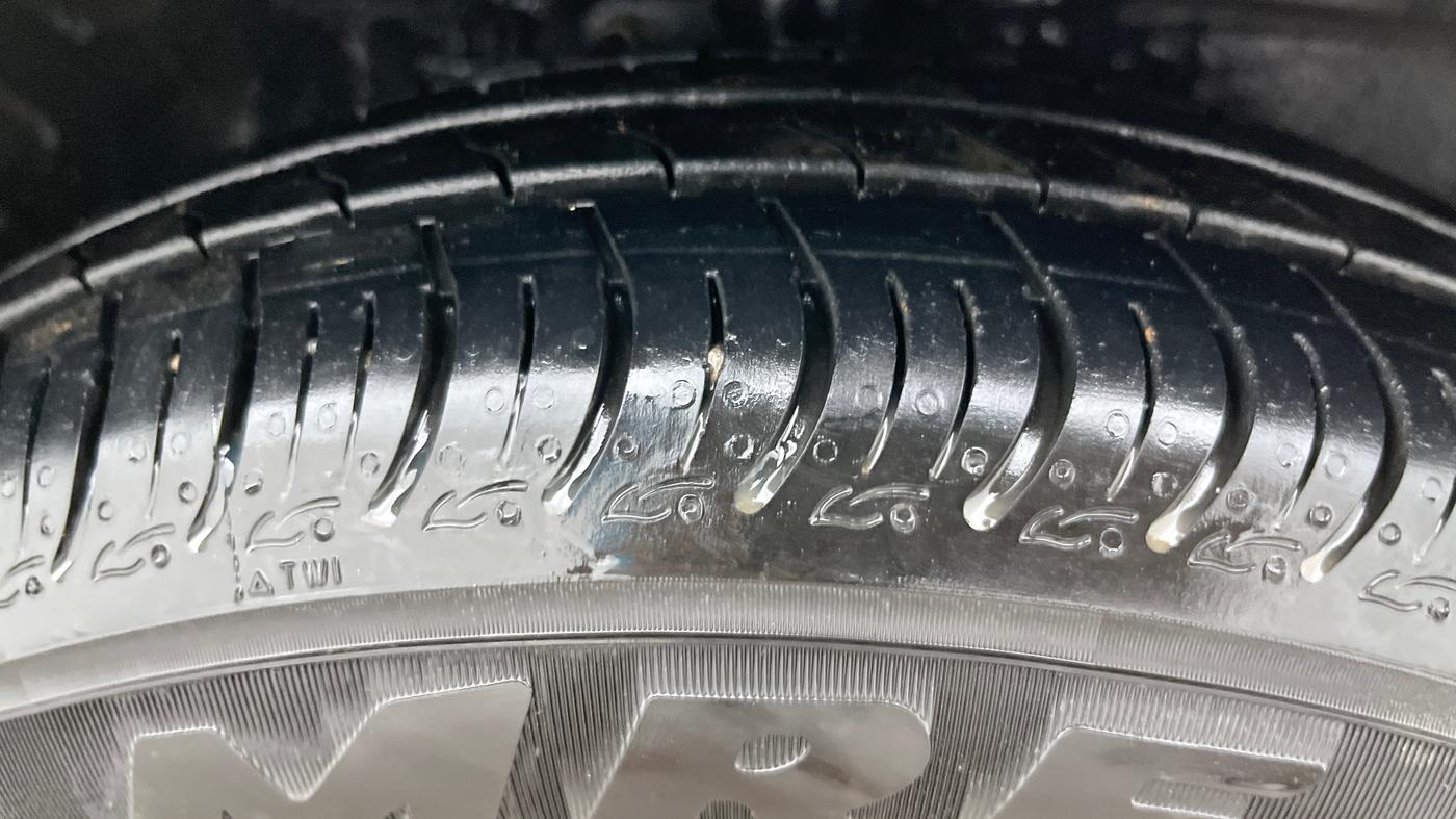2015 Maruti Celerio ZXI (O), Petrol, Manual, 1,47,447 km, Right Front Tyre Tread