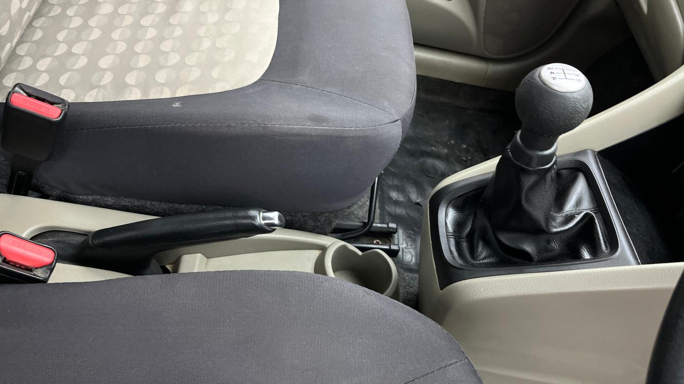 2015 Maruti Celerio ZXI (O), Petrol, Manual, 1,47,447 km, Gear Lever