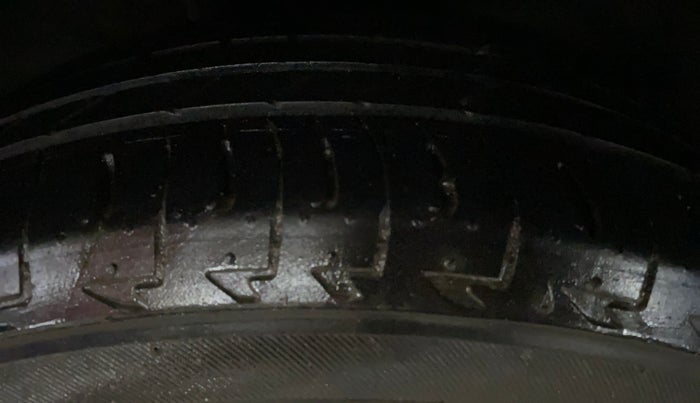 2017 Honda WR-V 1.2L I-VTEC S MT, Petrol, Manual, 30,784 km, Right Rear Tyre Tread