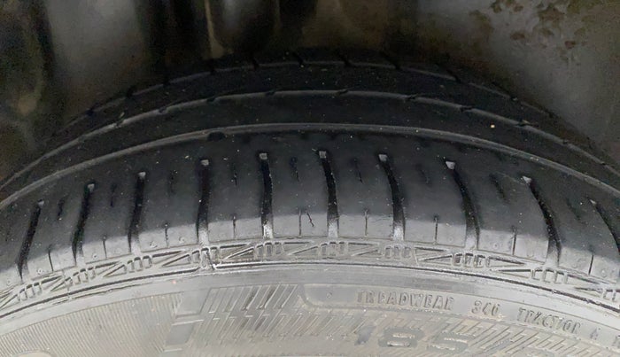 2016 Volkswagen Polo HIGHLINE1.2L, Petrol, Manual, Right Rear Tyre Tread