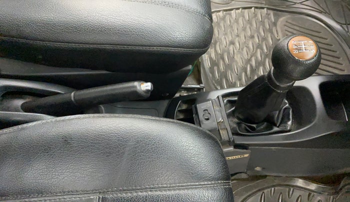 2010 Maruti Wagon R 1.0 VXI, Petrol, Manual, 64,781 km, Gear Lever