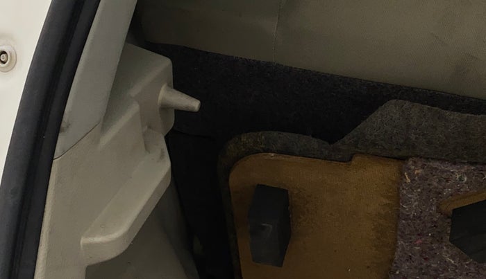 2018 Maruti Celerio VXI (O), Petrol, Manual, 42,817 km, Dicky (Boot door) - Parcel tray missing