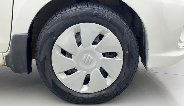 2018 Maruti Celerio VXI (O), Petrol, Manual, 42,817 km, Right Front Wheel