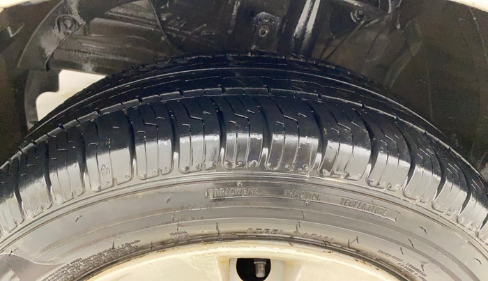 2019 Maruti Baleno SIGMA PETROL 1.2, Petrol, Manual, 76,159 km, Left Front Tyre Tread