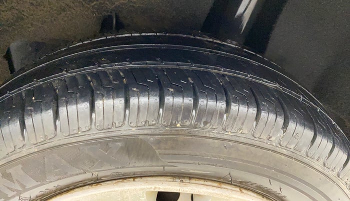 2019 Maruti Baleno SIGMA PETROL 1.2, Petrol, Manual, 76,159 km, Left Rear Tyre Tread