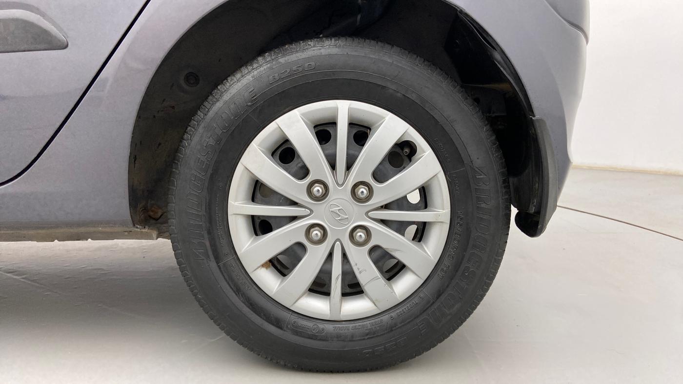 2015 Hyundai i10 SPORTZ 1.1, Petrol, Manual, 54,944 km, Left Rear Wheel