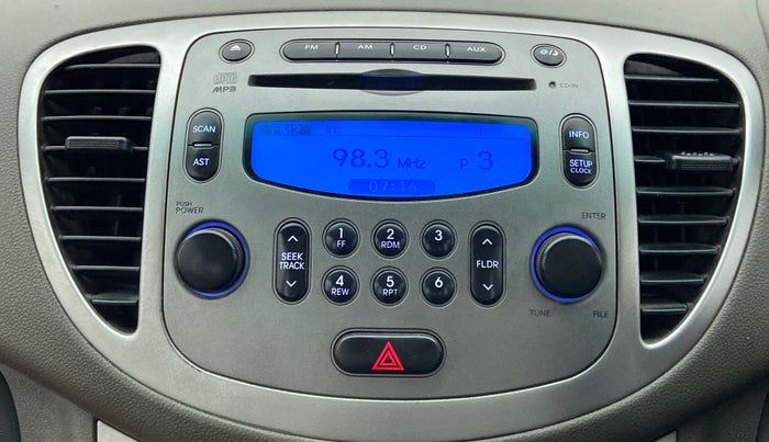 2015 Hyundai i10 SPORTZ 1.1, Petrol, Manual, 54,944 km, Infotainment System