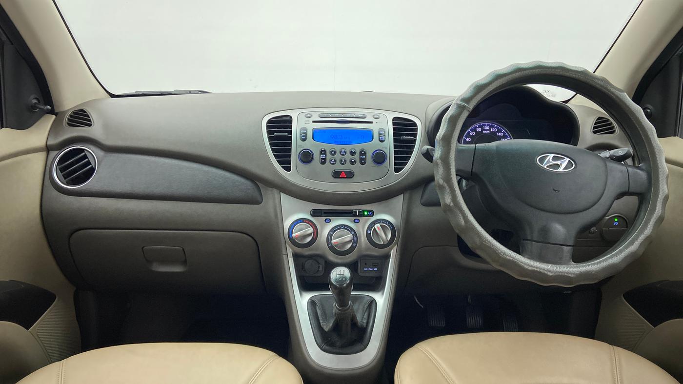 2015 Hyundai i10 SPORTZ 1.1, Petrol, Manual, 54,944 km, Dashboard