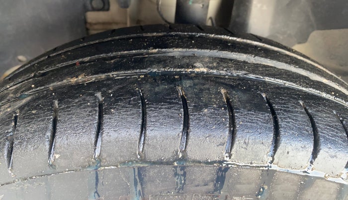 2020 Renault Kwid RXL 1.0, Petrol, Manual, 93,311 km, Left Front Tyre Tread