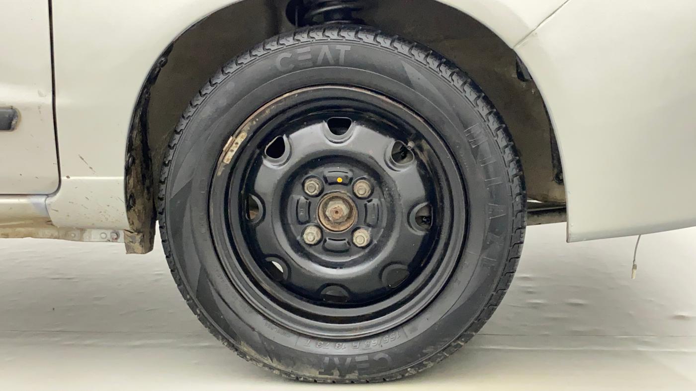 2010 Maruti Alto K10 VXI, Petrol, Manual, 97,701 km, Right Front Wheel