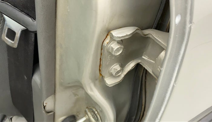 2010 Maruti Alto K10 VXI, Petrol, Manual, 97,701 km, Left B pillar - Slight discoloration