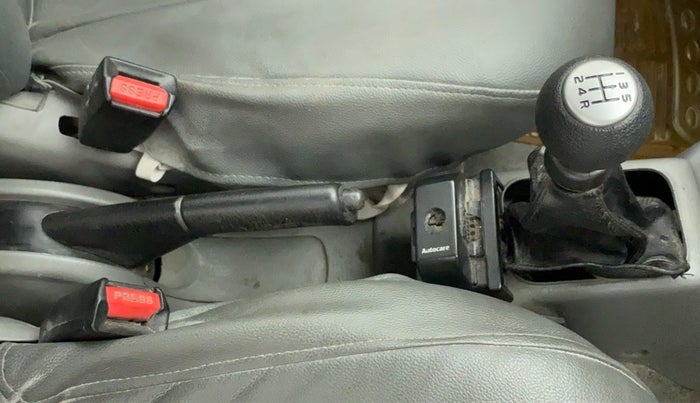 2010 Maruti Alto K10 VXI, Petrol, Manual, 97,701 km, Gear Lever