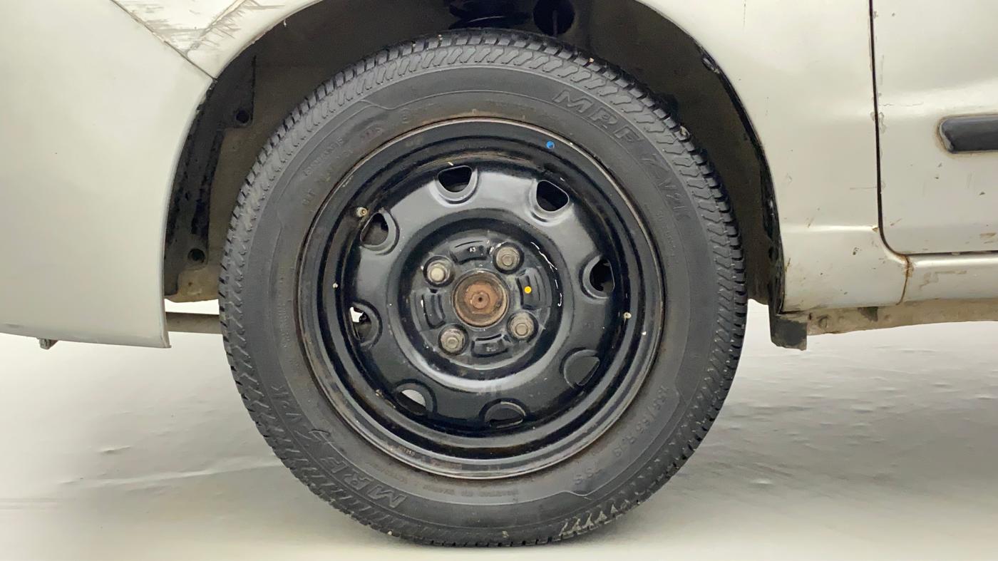 2010 Maruti Alto K10 VXI, Petrol, Manual, 97,701 km, Left Front Wheel