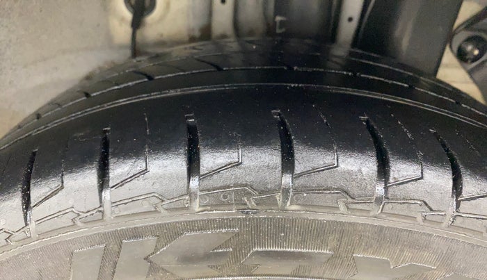 2020 Hyundai Elite i20 ASTA 1.2 (O), Petrol, Manual, 95,965 km, Left Rear Tyre Tread