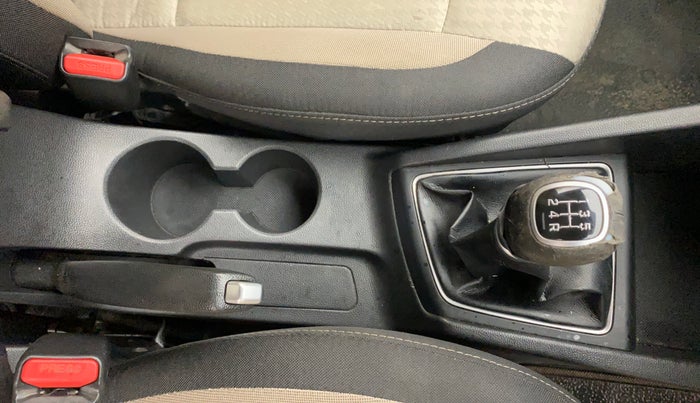 2020 Hyundai Elite i20 ASTA 1.2 (O), Petrol, Manual, 95,965 km, Gear Lever