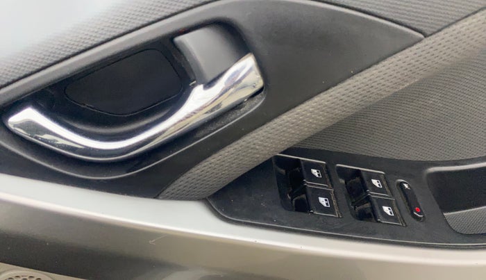 2018 Tata NEXON XZA PLUS DIESEL, Diesel, Automatic, 1,48,849 km, Driver Side Door Panels Control