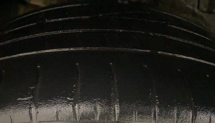 2018 Tata NEXON XZA PLUS DIESEL, Diesel, Automatic, 1,48,849 km, Right Rear Tyre Tread