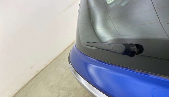 2022 Toyota URBAN CRUISER HYRYDER V HYBRID, Hybrid, Automatic, 35,471 km, Rear Wiper